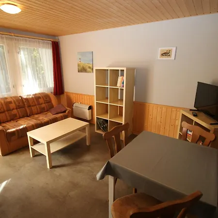 Sonne Und Direkt Am *