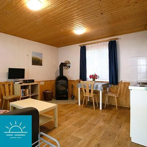 Sonne Und Direkt Am *